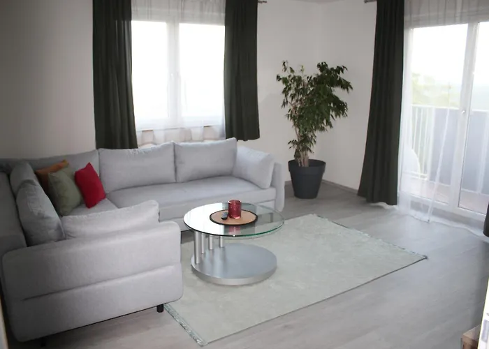 Gabriela Sankt Nikolai im Sausal